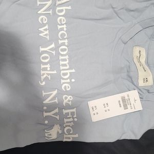 COPY - Abercrombie tshirt